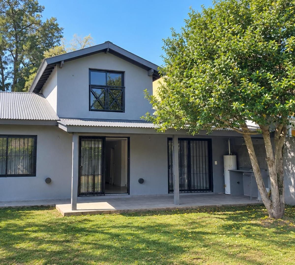 Casa en Venta | La Bota | 3 Dorm. | 2 Baños | 140 m Cubiertos en 300 m de Terreno