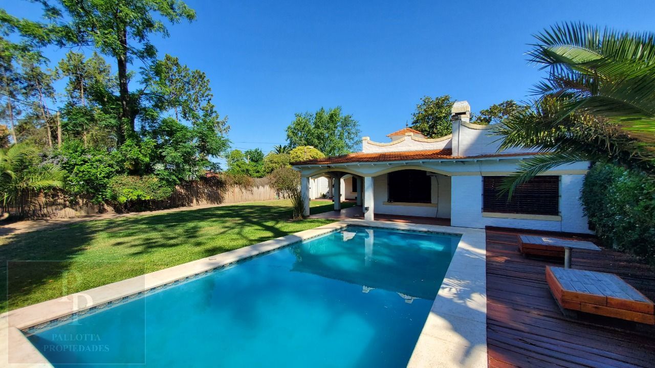 Muy linda chalet en Benavidez