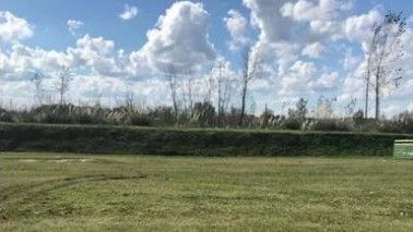Venta de amplio terreno de 848m² con 19mts de frente, en el codiciado El Naudir