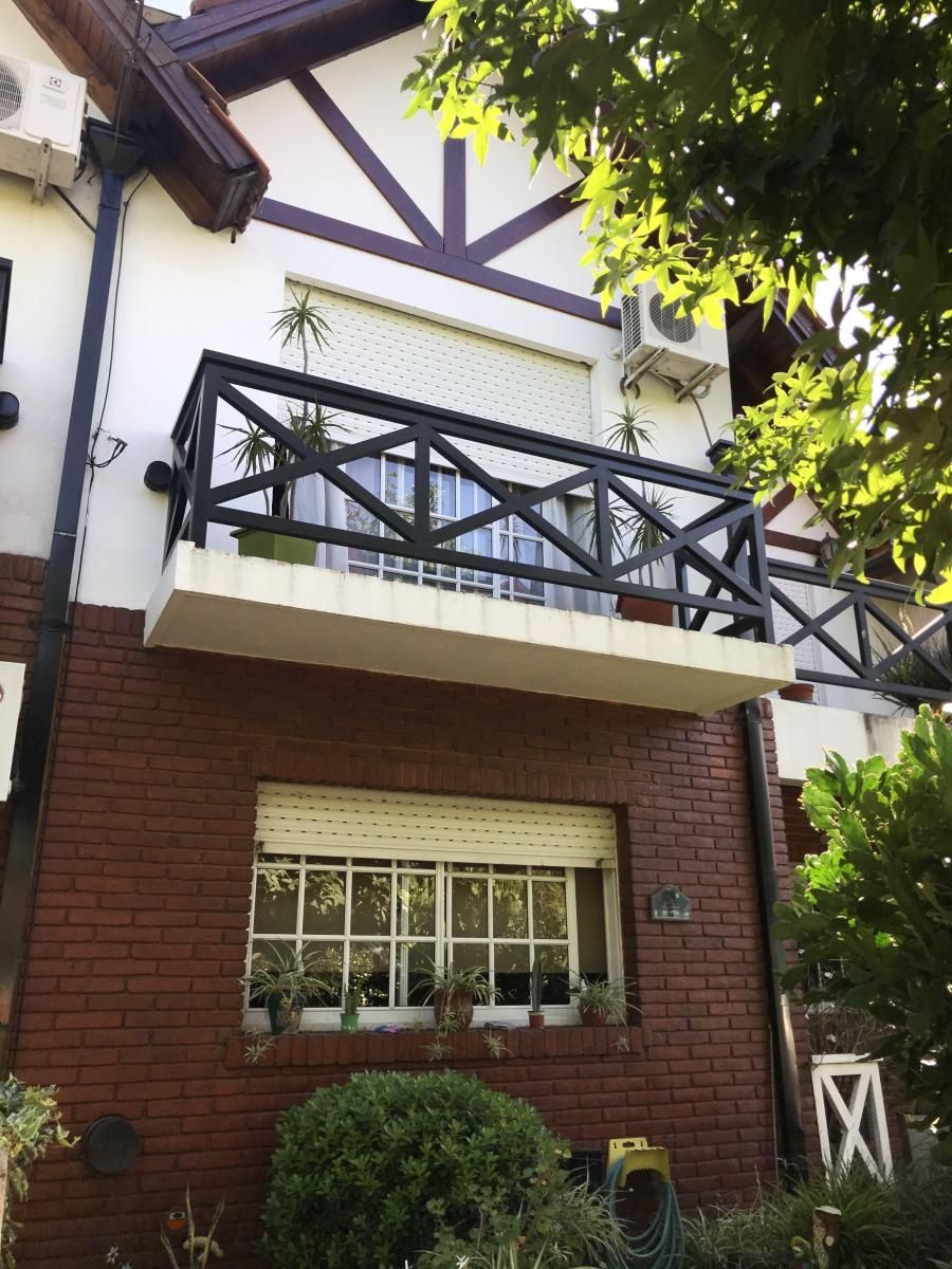 Duplex "Barrio Los Robles" en Venta
