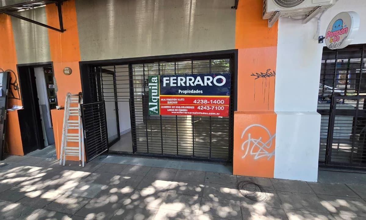 Oficina en Planta Alta en Alquiler