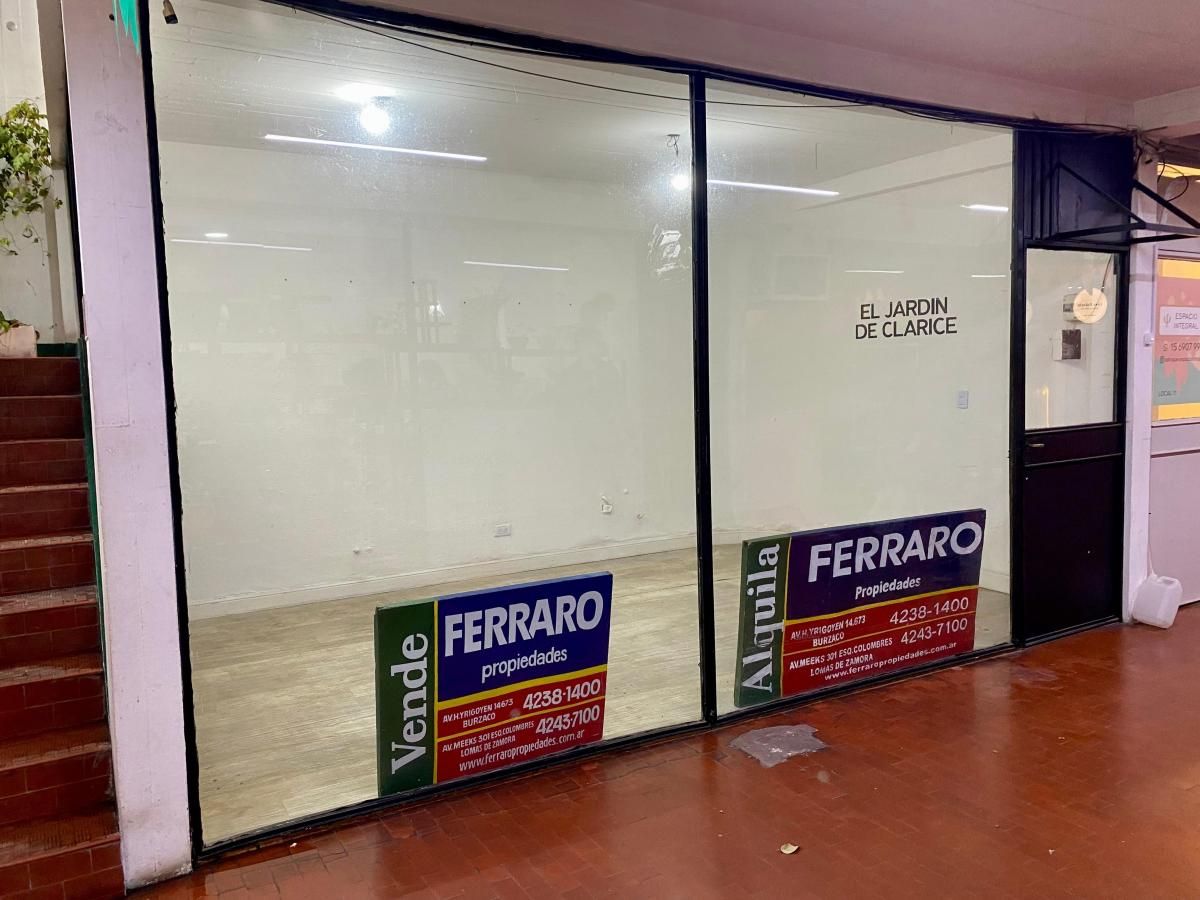 Local en Galeria en Venta
