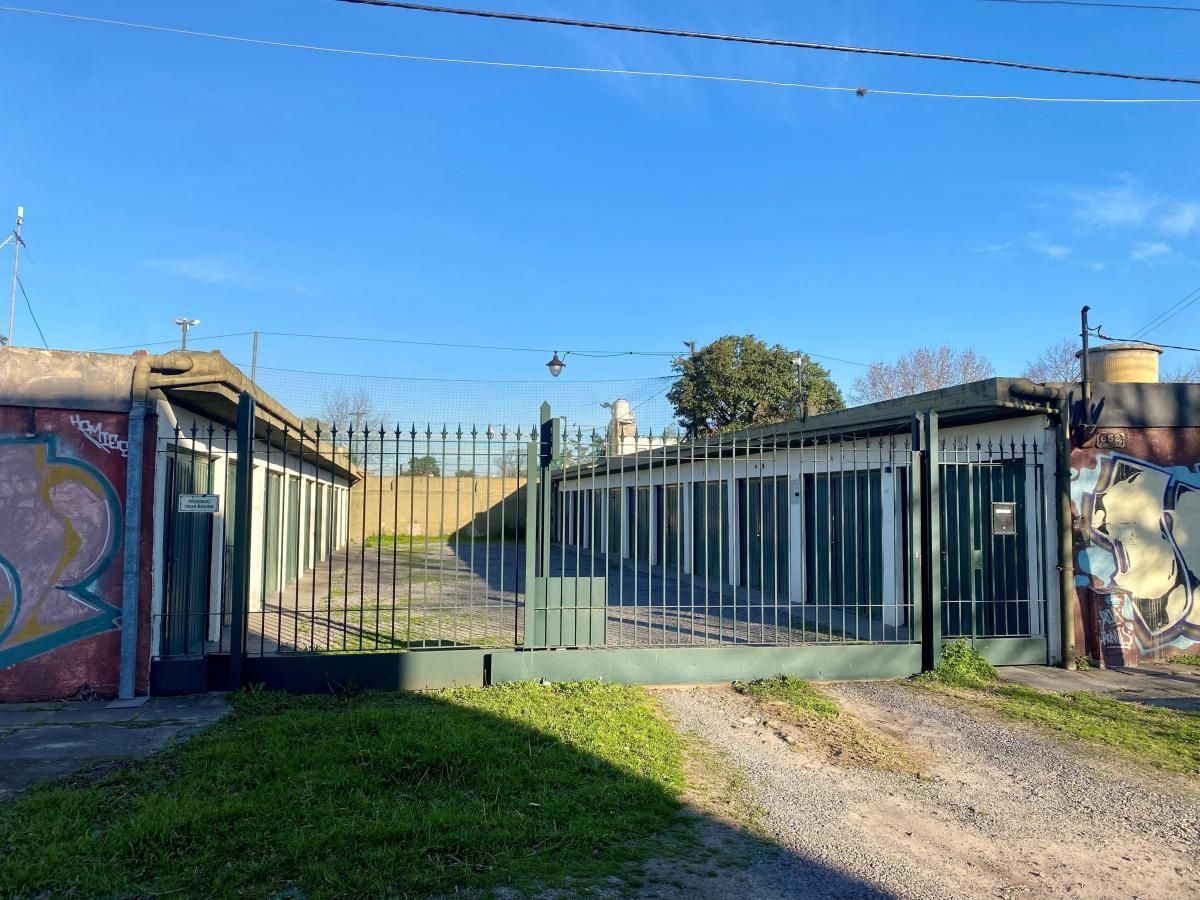Cochera en Venta Barrio Luz y Fuerza