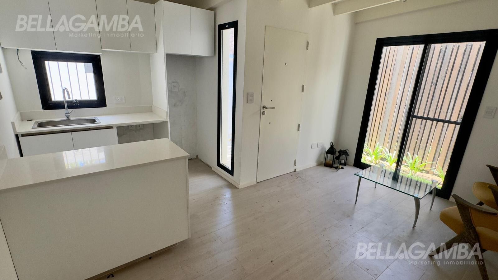 VENTA DEPARTAMENTO OLIVOS 2 AMBIENTES PLANTA BAJA JARDIN