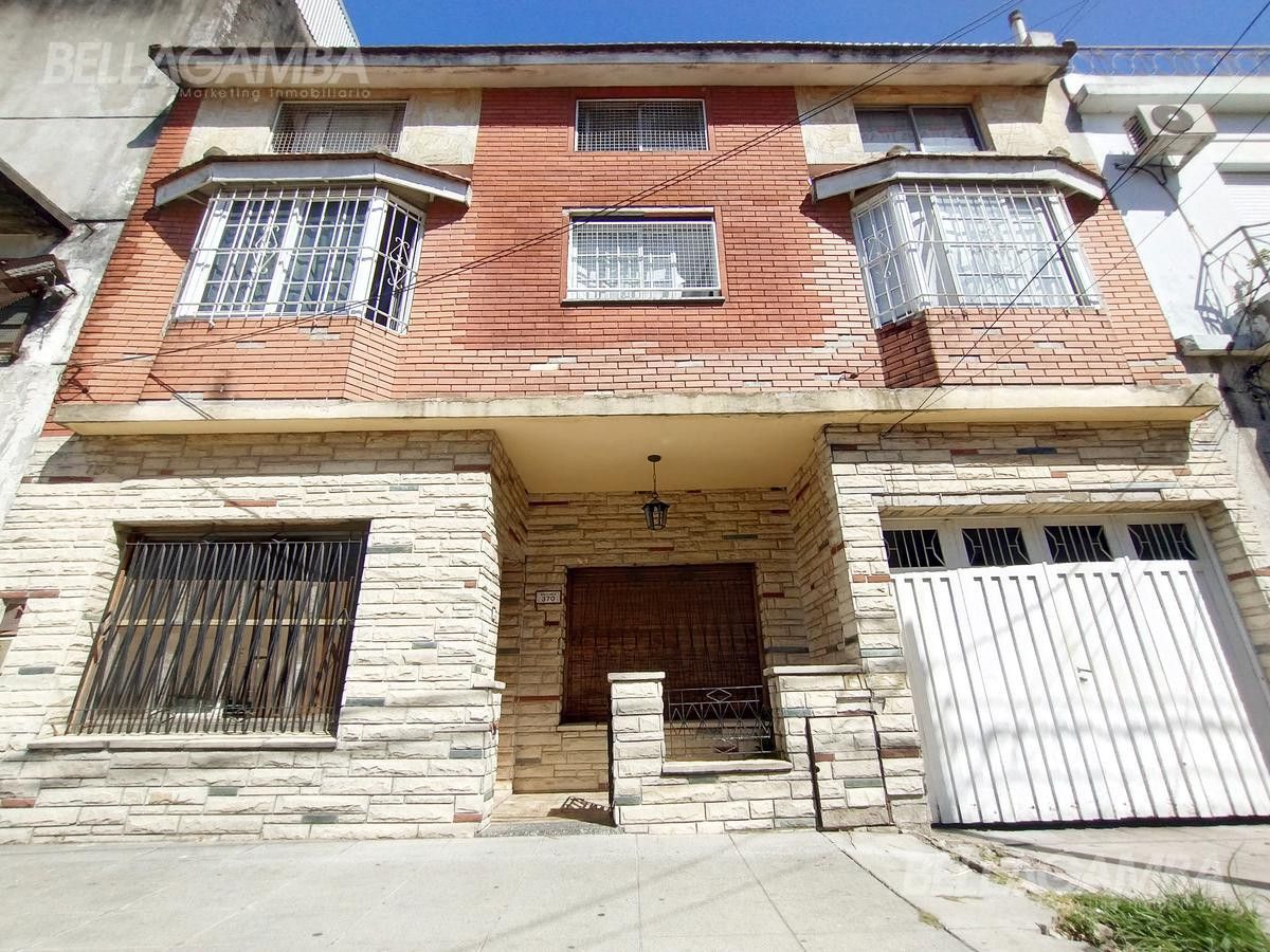 CASA VENTA VILLA MARTELLI MULTIFAMILIAR 10 AMBIENTES